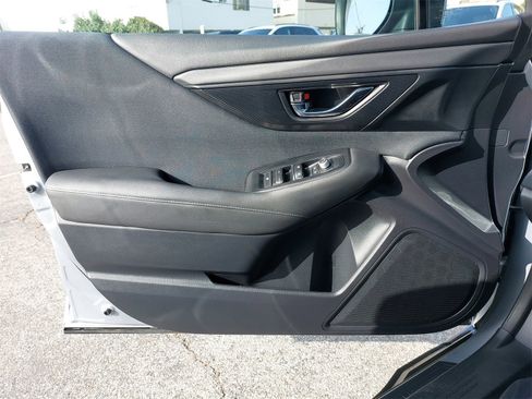 Used 2020 Subaru Outback Premium image 26