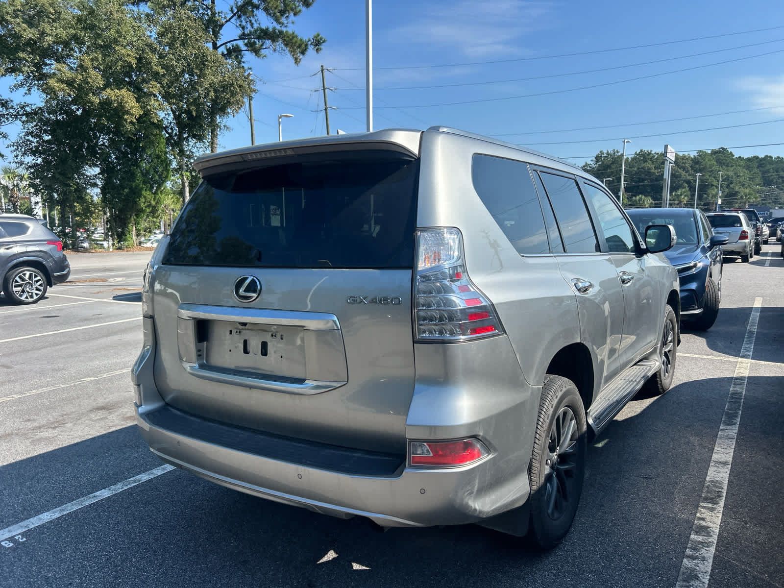Used 2022 Lexus GX 460 Premium w/ Premium Plus Package AWD/4WD image 5