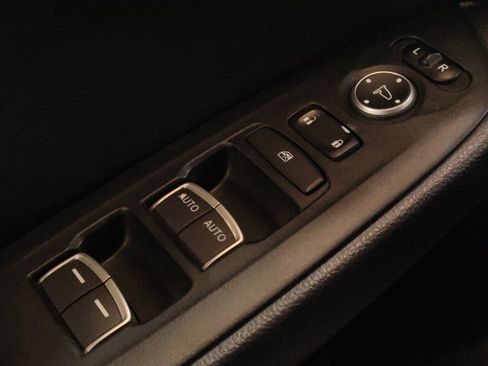 Used 2019 Honda Accord EX-L image 27