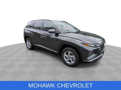 Used 2023 Hyundai Tucson SEL AWD/4WD image 2