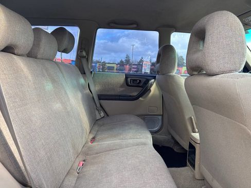 Used 2001 Subaru Forester L image 12