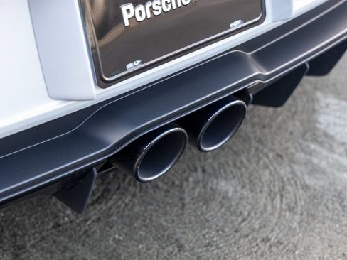 Certified 2026 Porsche 911 GT3 RWD image 25