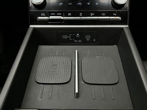 Used 2025 Hyundai Santa Fe SEL image 23