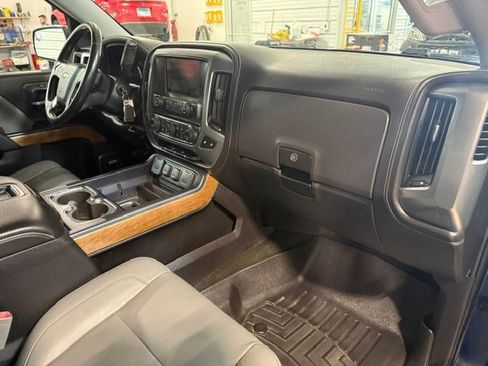 Used 2014 Chevrolet Silverado 1500 LTZ AWD/4WD image 7