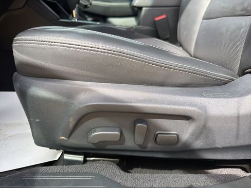 Used 2015 Subaru Outback 2.5i Limited AWD/4WD image 10