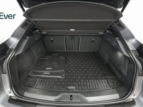 Used 2024 Jaguar I-PACE R-Dynamic HSE image 23