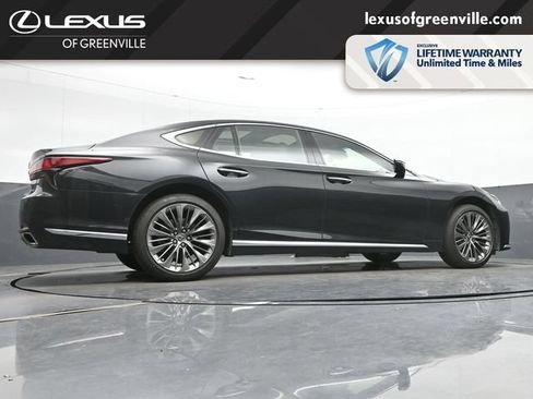 Certified 2023 Lexus LS 500 AWD w/ Interior Upgrade Package image 32