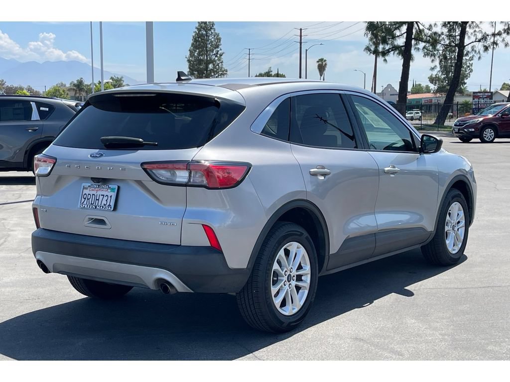 Used 2022 Ford Escape SE AWD/4WD image 7