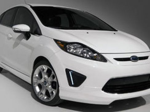 Used 2011 Ford Fiesta SE w/ 202A Rapid Spec Order Code FWD image 1