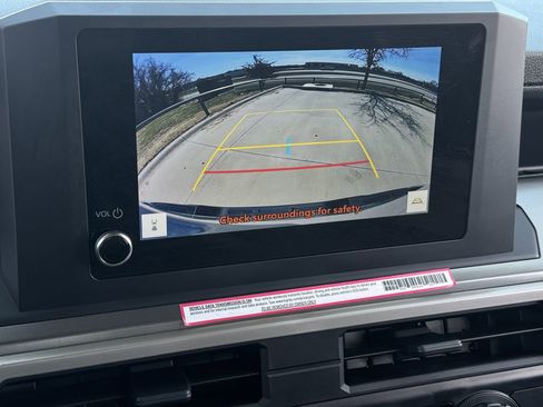 Used 2024 Toyota Tacoma TRD Sport image 18