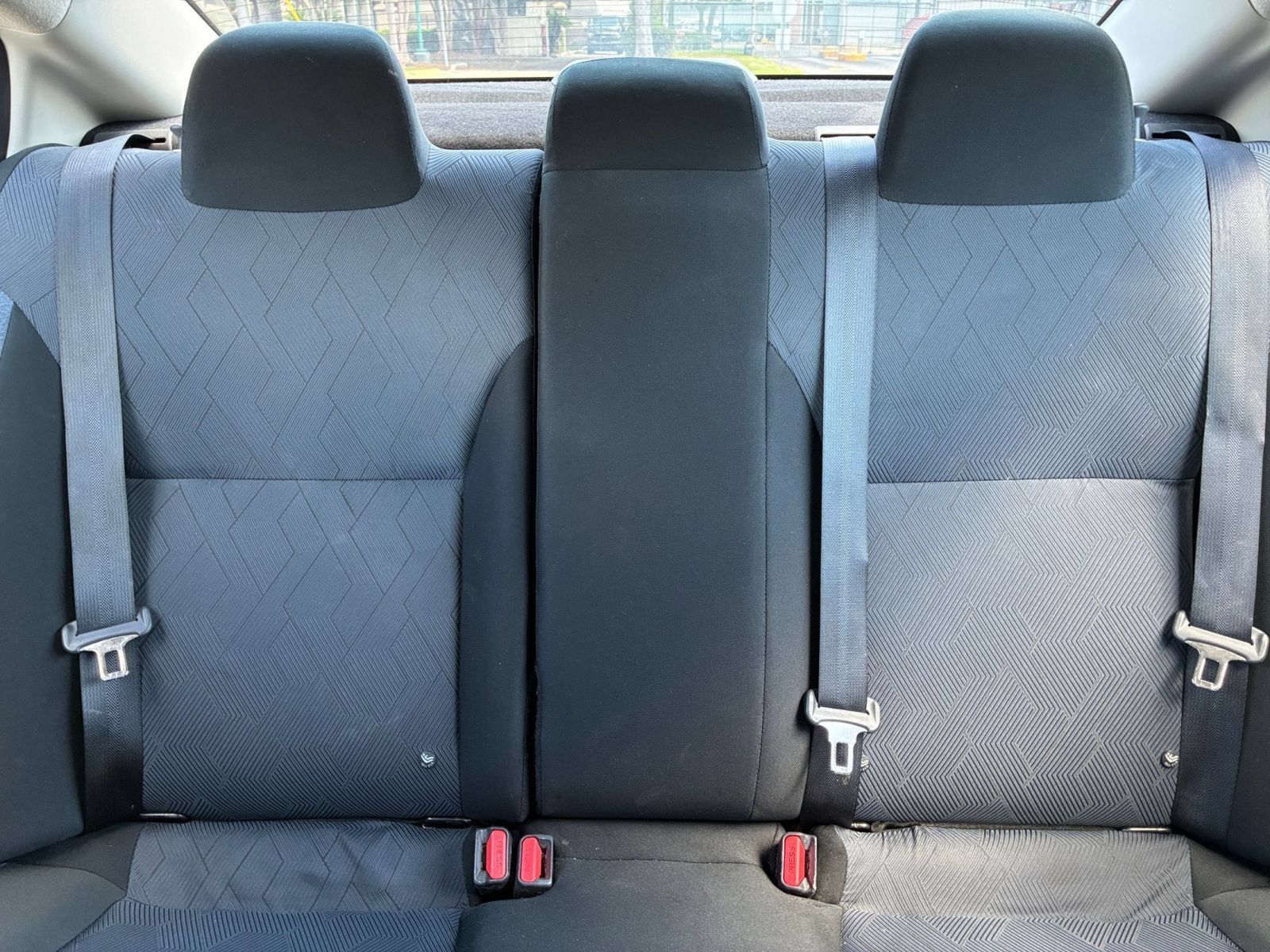 Used 2025 Nissan Versa SV FWD image 35