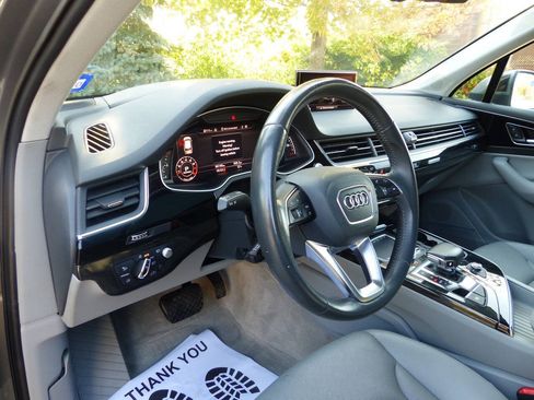 Used 2017 Audi Q7 3.0T Prestige AWD/4WD image 17