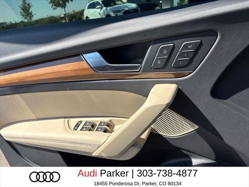 Certified 2024 Audi Q5 e Premium Plus w/ Premium Plus Package AWD/4WD image 9
