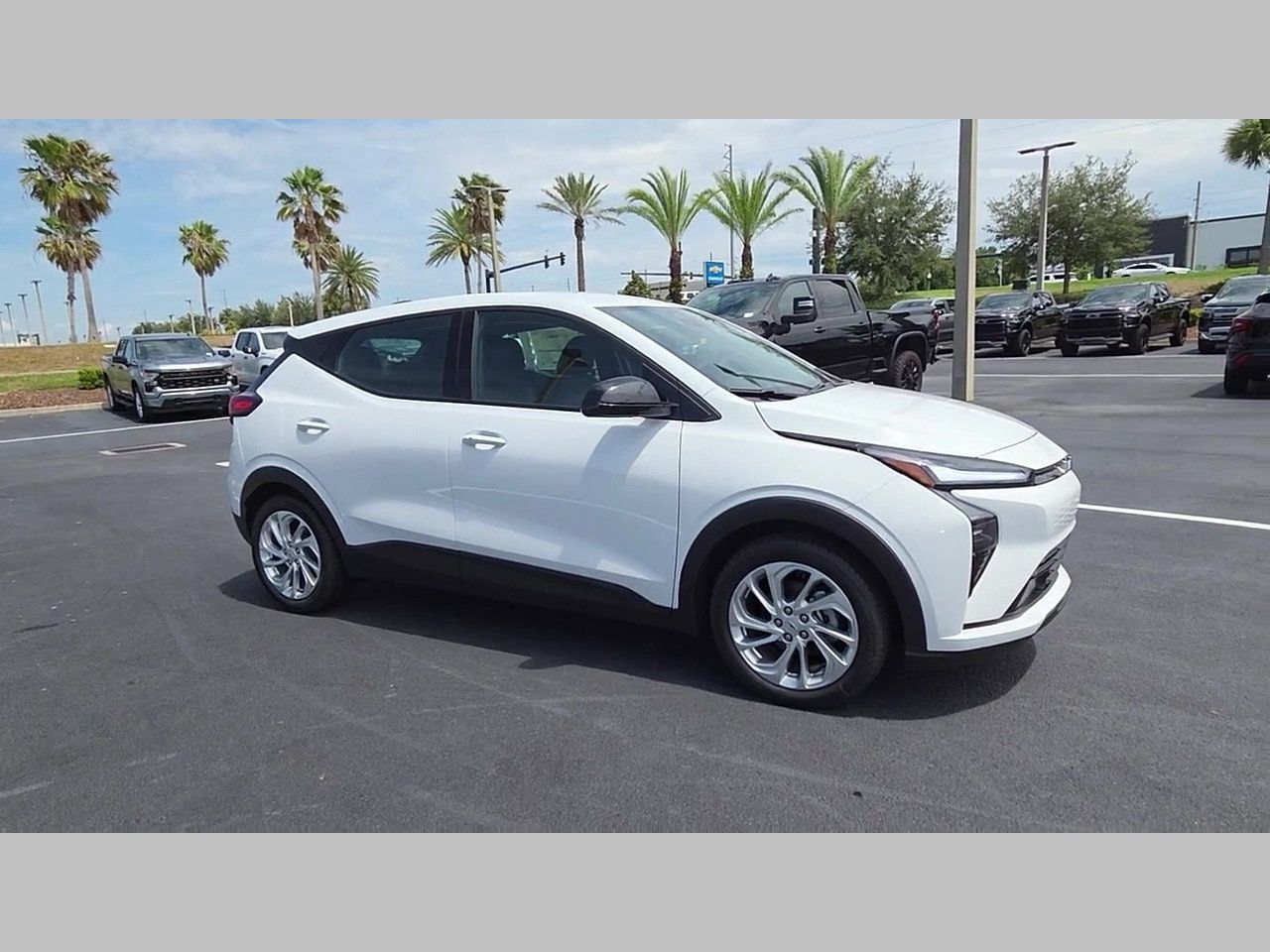 New 2027 Chevrolet Bolt LT w/ Comfort Package FWD image 25