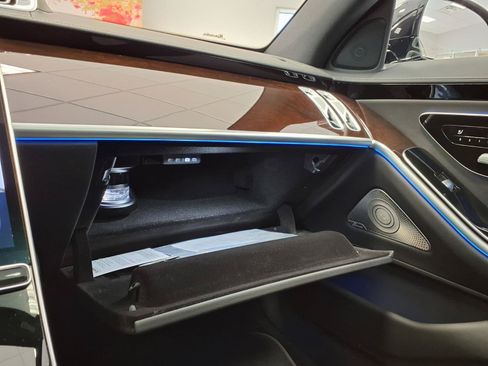 Used 2025 Mercedes-Benz S 500 4MATIC image 25