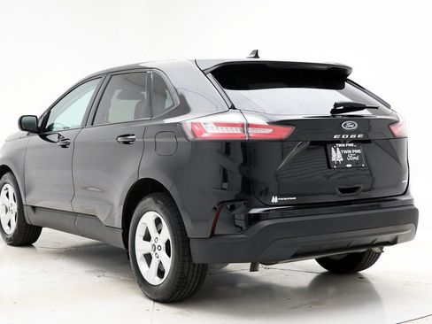 Used 2023 Ford Edge SE AWD/4WD image 6