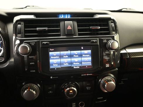 Used 2019 Toyota 4Runner TRD Off-Road AWD/4WD image 16