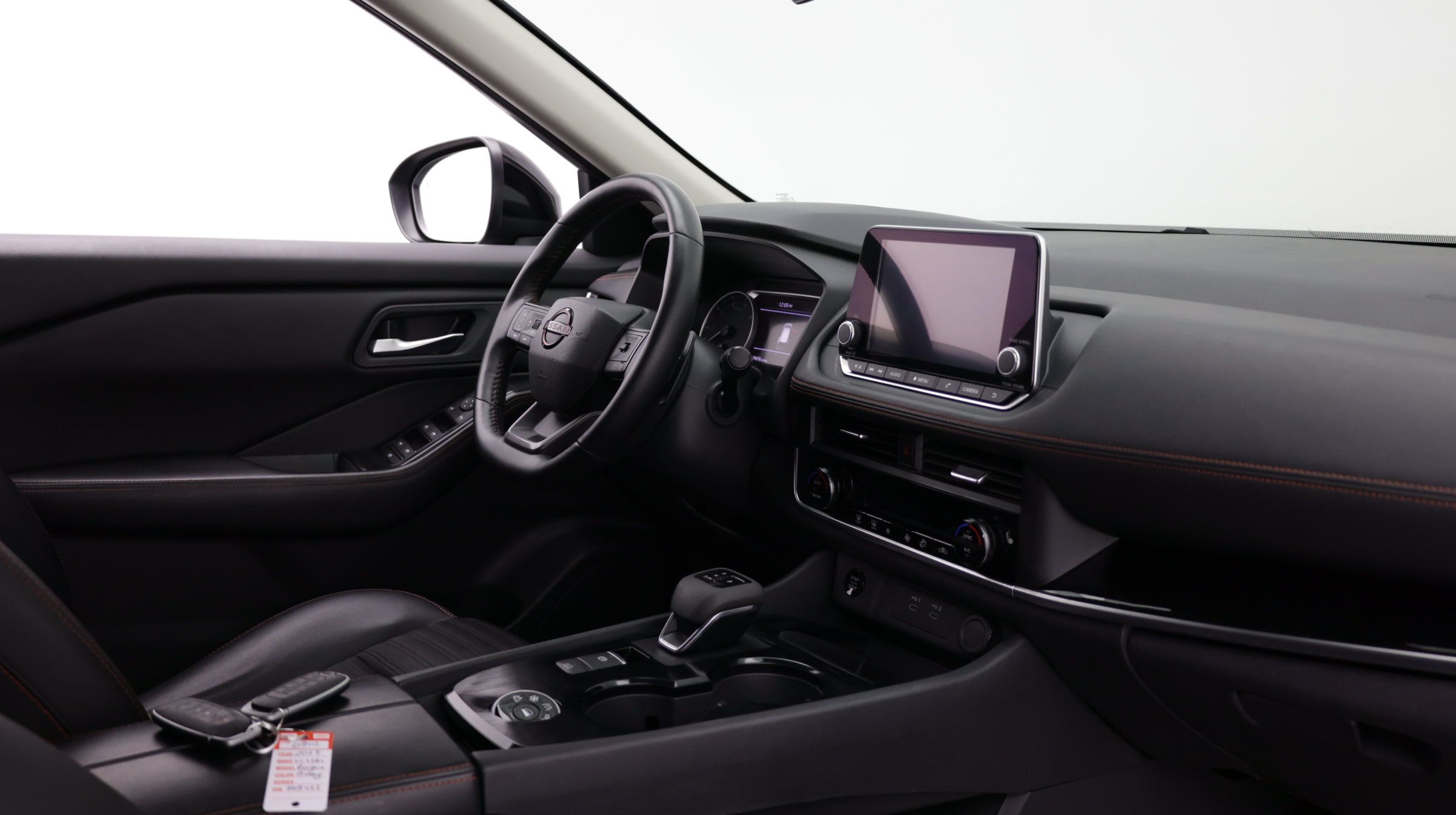 Used 2025 Nissan Rogue SV AWD/4WD image 42