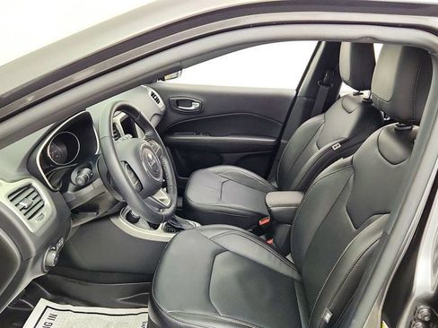 Used 2021 Jeep Compass Latitude w/ Sun and Sound Group AWD/4WD image 21