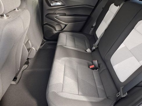 New 2026 Chevrolet Trax RS w/ Sunroof Package image 15