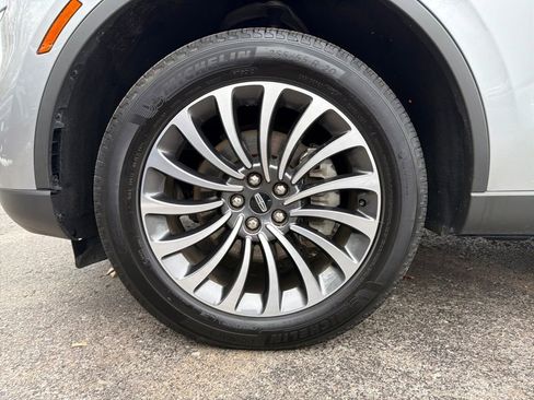 Used 2024 Lincoln Aviator Reserve image 31