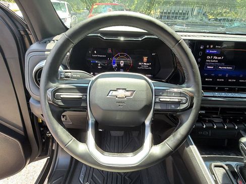 Certified 2024 Chevrolet Colorado LT RWD image 22