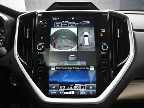 Used 2025 Subaru Ascent Limited w/ Popular Package #1 AWD/4WD image 12