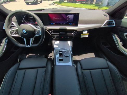 New 2026 BMW 330i Sedan w/ M Sport Package RWD image 14