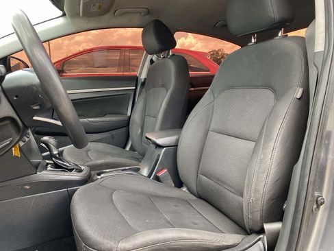 Used 2019 Hyundai Elantra SEL w/ Cargo Package FWD image 10