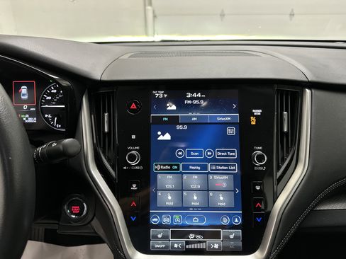 Used 2024 Subaru Legacy Premium image 27