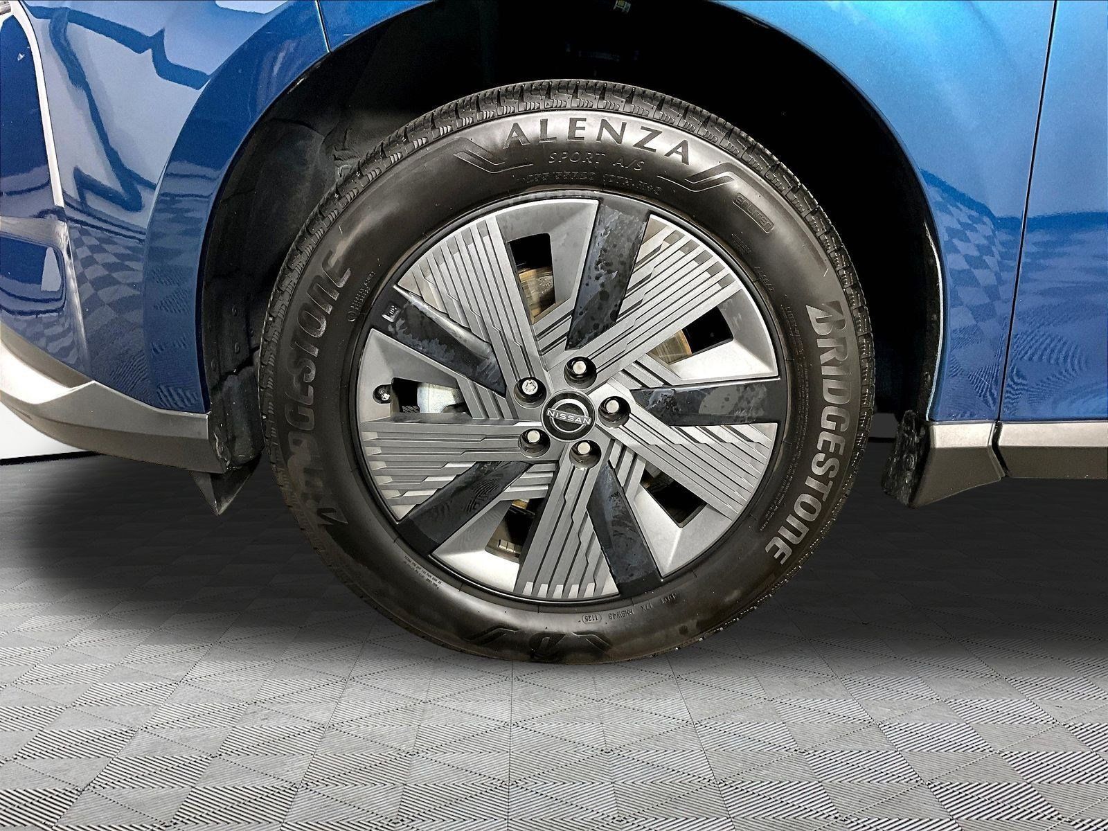 Certified 2025 Nissan Murano SL AWD/4WD image 34