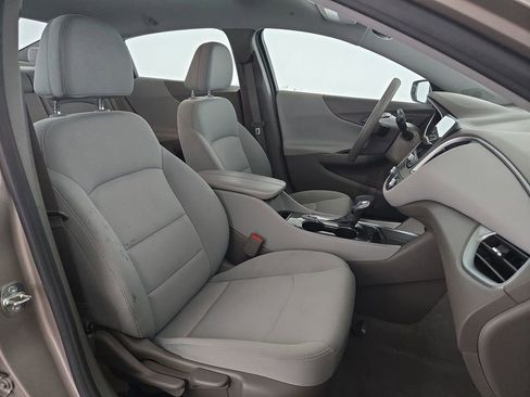 Used 2024 Chevrolet Malibu LT FWD image 32
