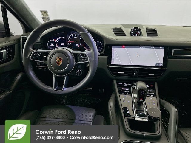 Used 2021 Porsche Cayenne GTS AWD/4WD image 26