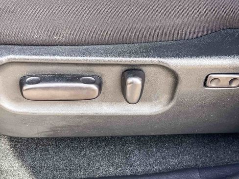 Used 2022 Toyota Tacoma TRD Off-Road image 21