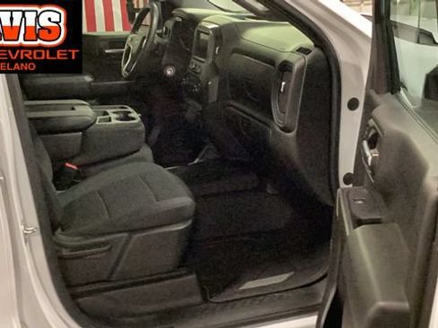 Used 2021 Chevrolet Silverado 1500 Custom w/ Custom Max Trailering Package AWD/4WD image 22