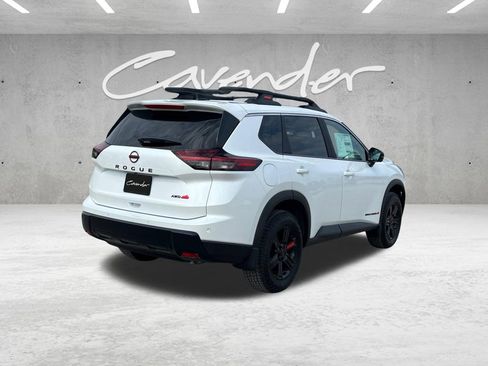 New 2026 Nissan Rogue SV AWD/4WD image 17