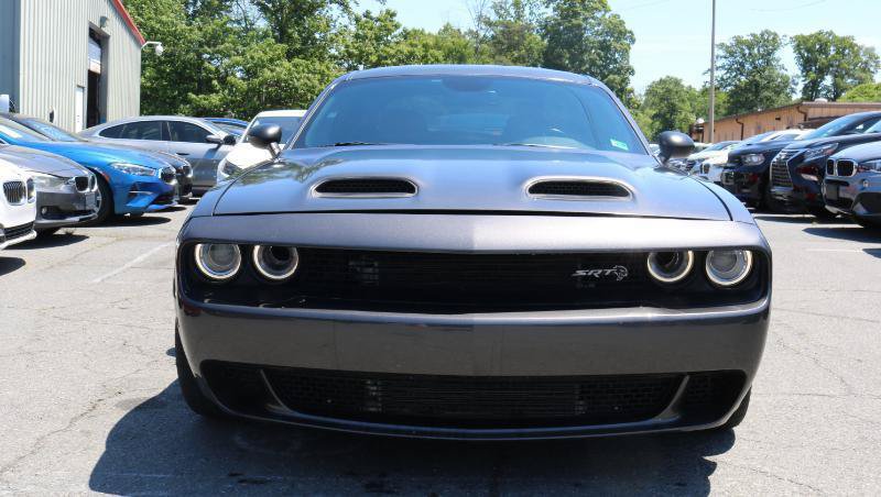 Used 2020 Dodge Challenger SRT Hellcat RWD image 2
