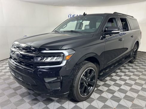 Used 2023 Ford Expedition Max Limited AWD/4WD image 1