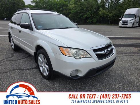 Used 2009 Subaru Outback 2.5i Special Edition AWD/4WD image 7