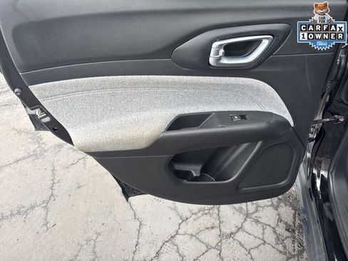 Certified 2022 Jeep Compass Latitude AWD/4WD image 26