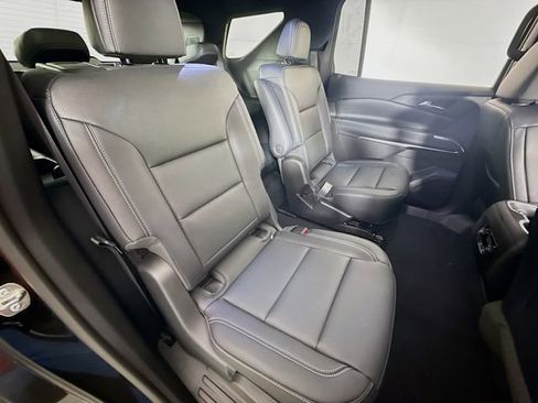 New 2026 Chevrolet Traverse LT image 28