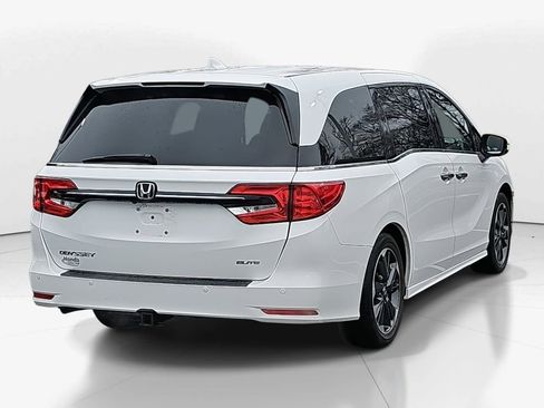 Used 2022 Honda Odyssey Elite image 8