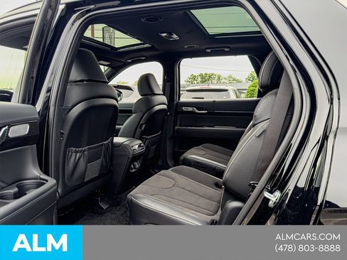 Used 2025 Hyundai Palisade Calligraphy AWD/4WD image 18