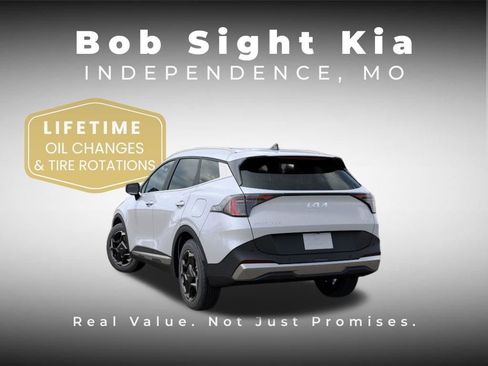 New 2026 Kia Sportage EX AWD/4WD image 4