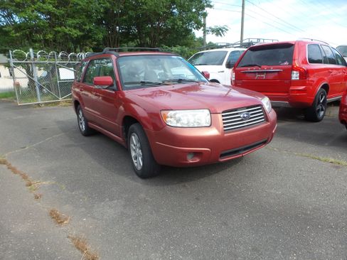 Used 2006 Subaru Forester 2.5X AWD/4WD image 1
