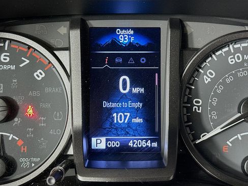 Used 2021 Toyota Tacoma TRD Sport AWD/4WD image 19
