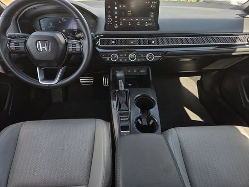 Used 2025 Honda Civic Sport image 8