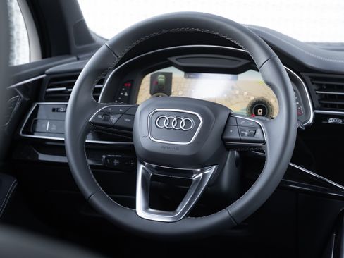 New 2026 Audi Q7 3.0T Premium Plus image 8