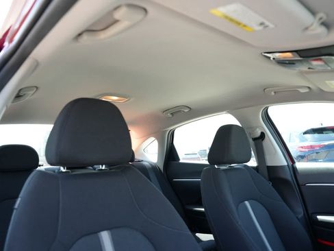 Used 2025 Hyundai Sonata SEL FWD image 23
