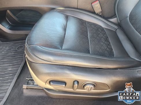 Used 2023 Chevrolet Bolt LT w/ Infotainment Package image 30